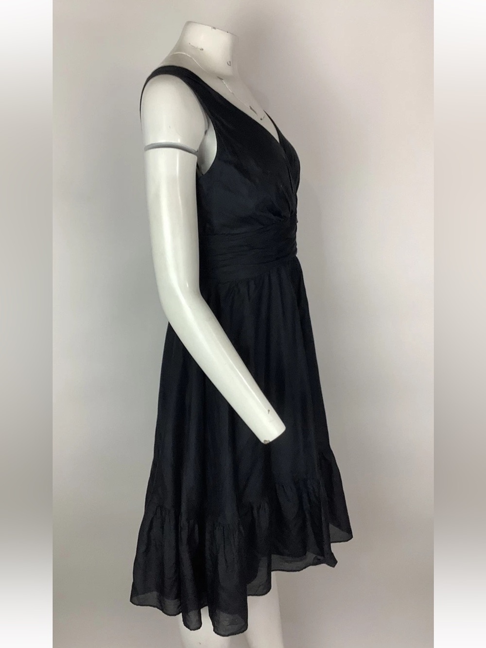White House Black Market Black Sleeveless V-Neck Midi Dress - Picture 2 of 5